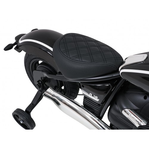 Motor vozidla BMW R18 Černá