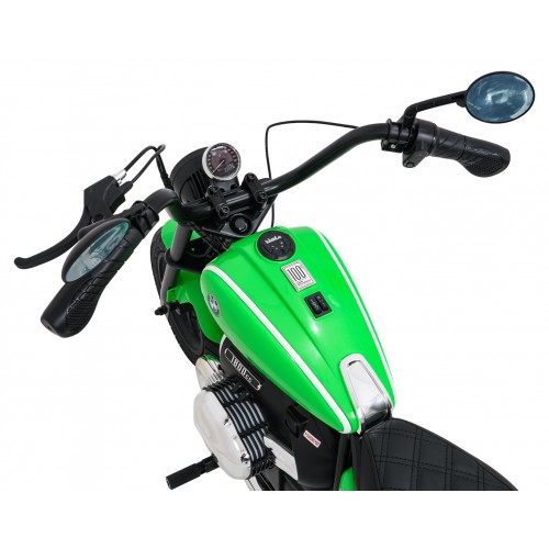 Motor vozidla BMW R18 zelená