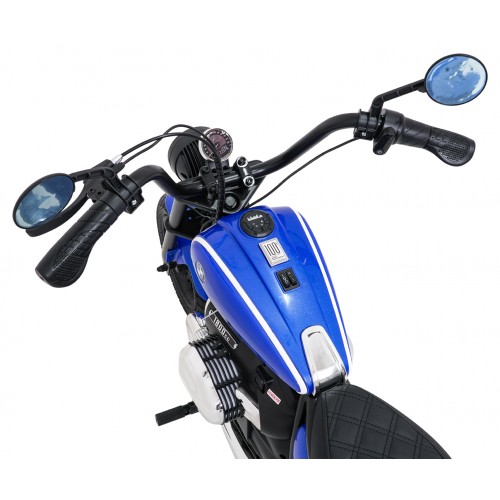 Motor vozidla BMW R18 modrý