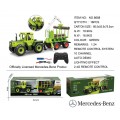 Zelený traktor 1:24 s dálkovým ovládáním Mercedes Benz + dřevěný přívěs s jeřábem