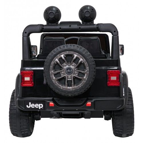Jeep Wrangler Rubicon LIFT černé vozidlo