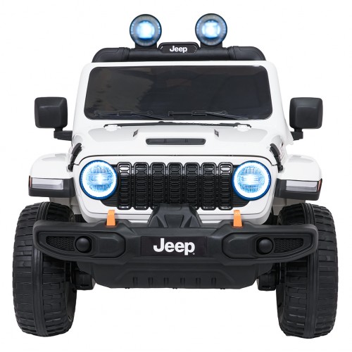 Jeep Wrangler Rubicon LIFT bílé vozidlo