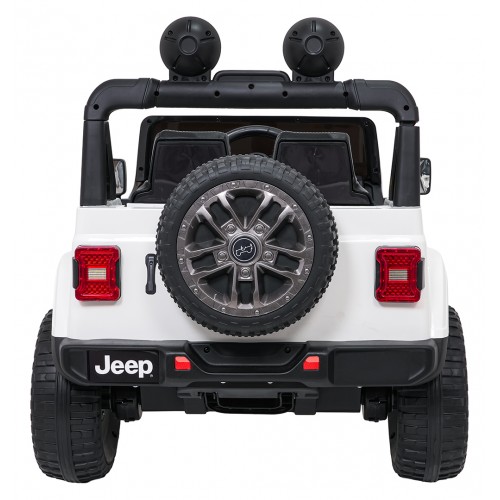 Jeep Wrangler Rubicon LIFT bílé vozidlo