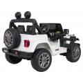 Jeep Wrangler Rubicon LIFT bílé vozidlo