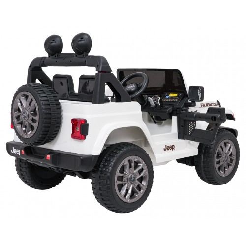 Jeep Wrangler Rubicon LIFT bílé vozidlo