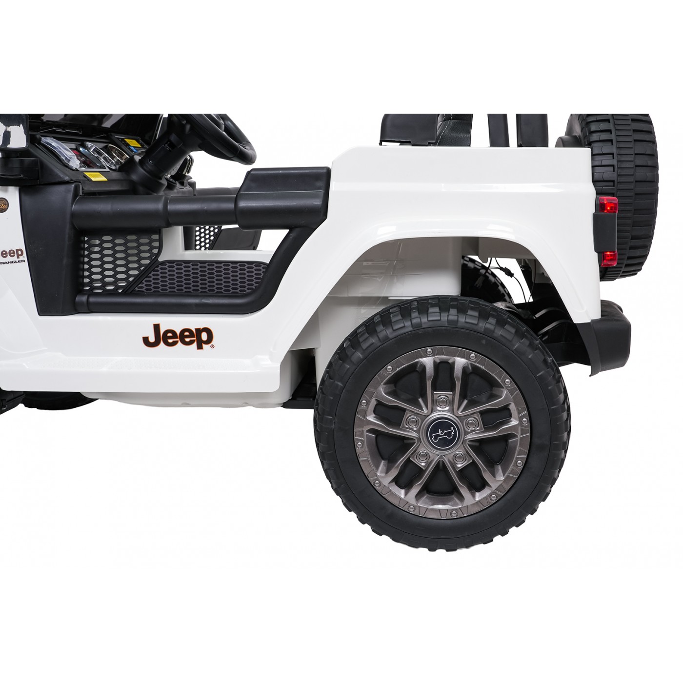 Jeep Wrangler Rubicon LIFT bílé vozidlo