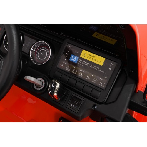 Jeep Wrangler Rubicon LIFT oranžové vozidlo