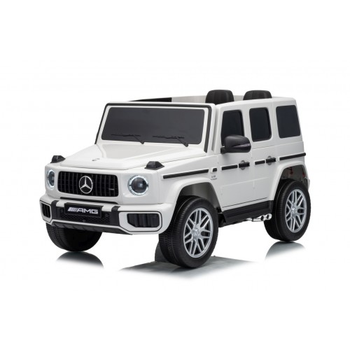 Mercedes G63 AMG bílý vůz