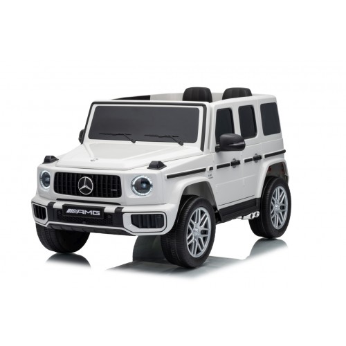 Mercedes G63 AMG bílý vůz
