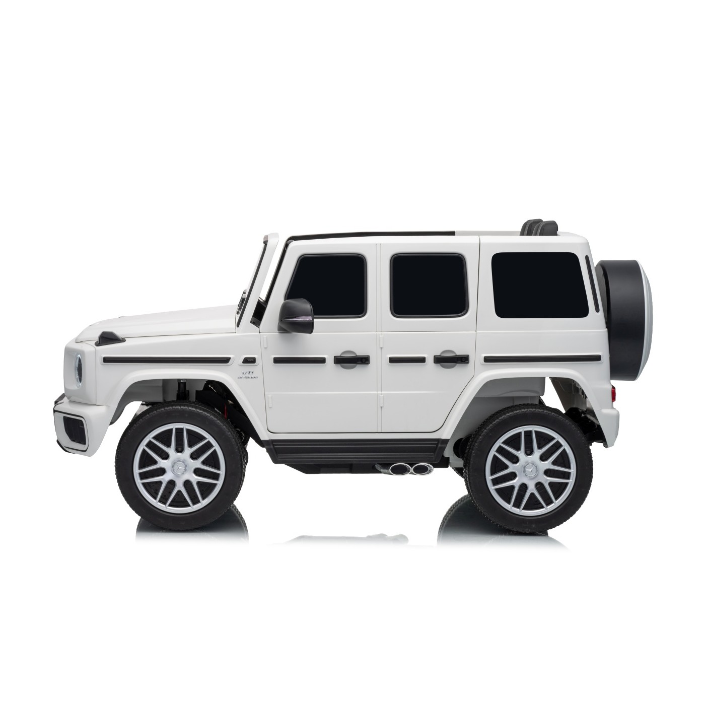 Mercedes G63 AMG bílý vůz
