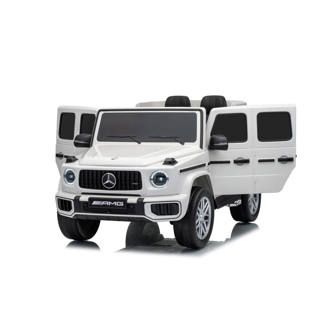 Mercedes G63 AMG bílý vůz
