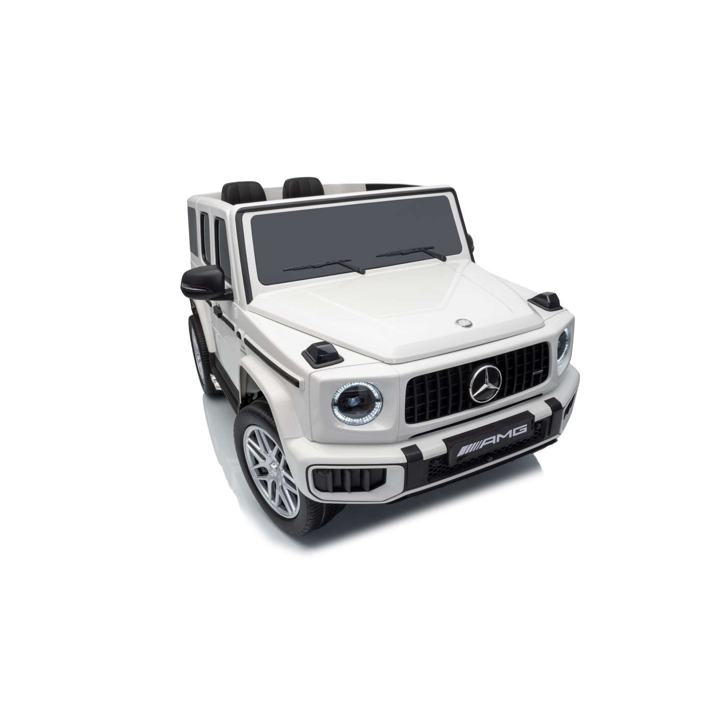 Mercedes G63 AMG bílý vůz