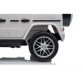 Mercedes G63 AMG bílý vůz