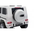 Mercedes G63 AMG bílý vůz
