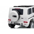 Mercedes G63 AMG bílý vůz
