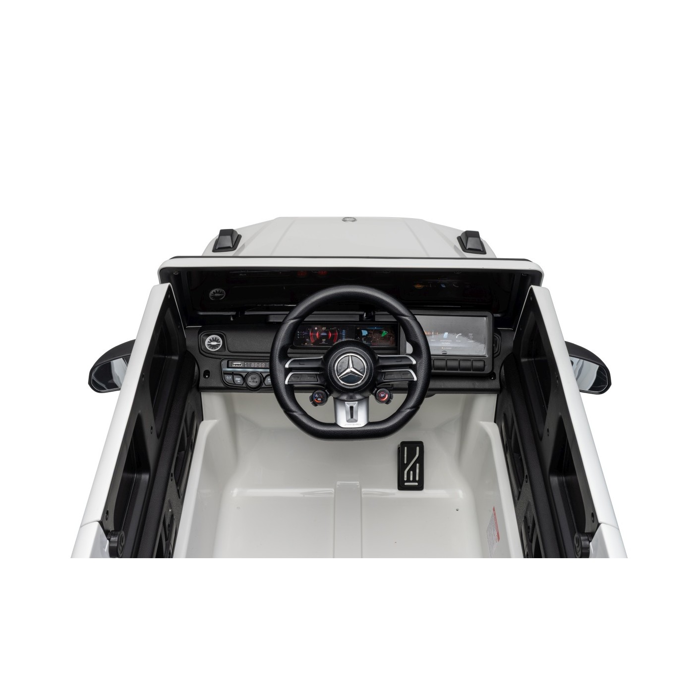 Mercedes G63 AMG bílý vůz