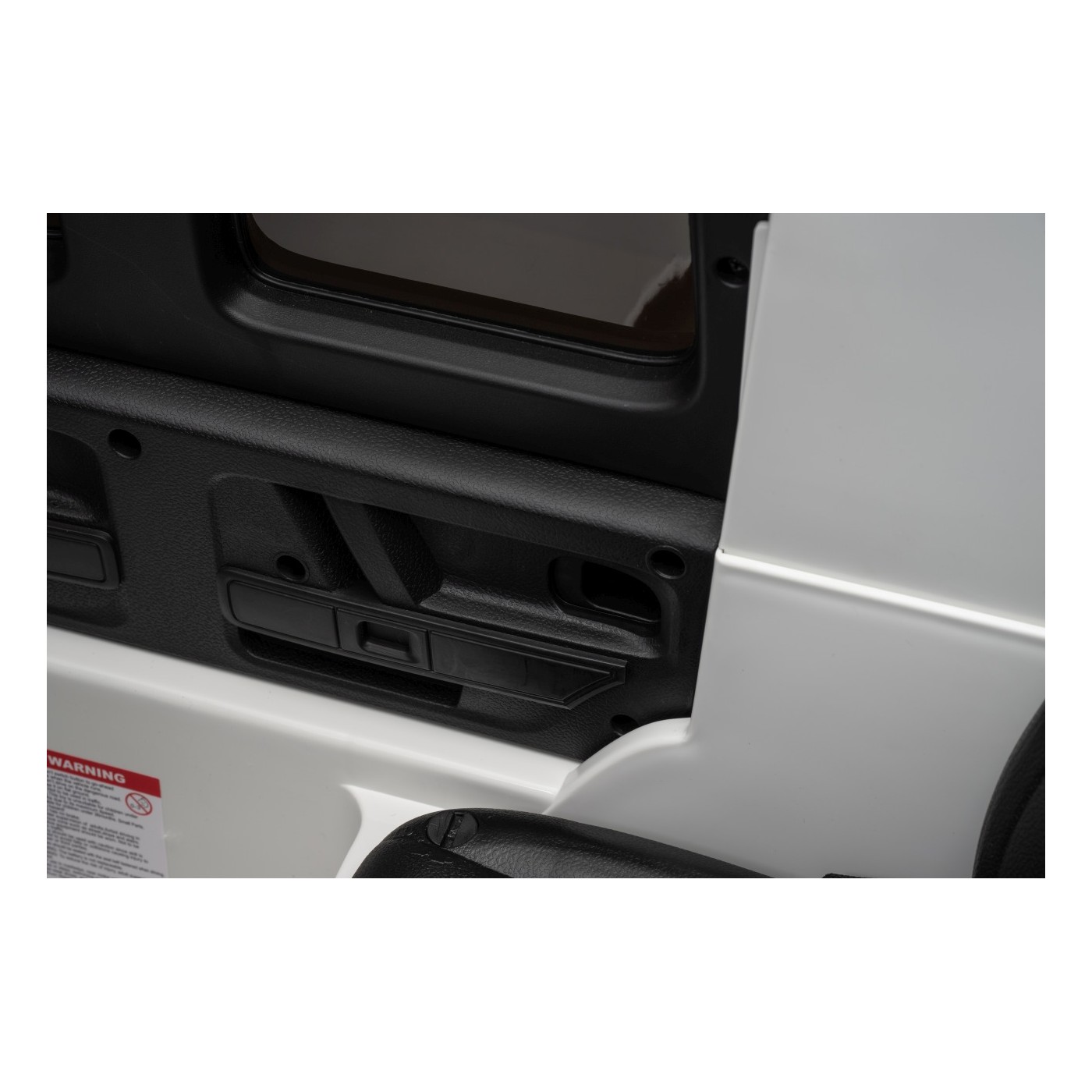 Mercedes G63 AMG bílý vůz