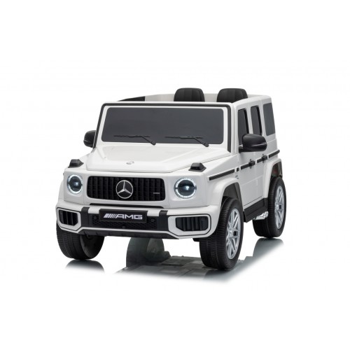 Mercedes G63 AMG bílý vůz
