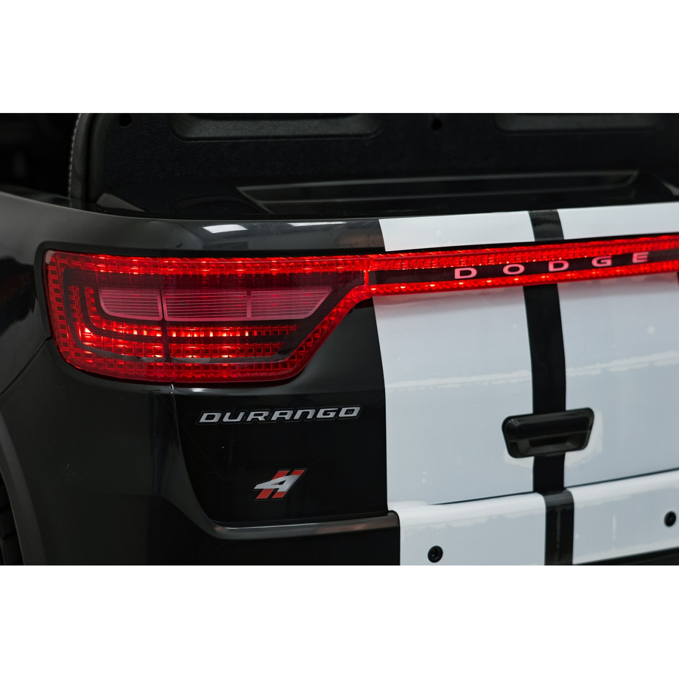 Vozidlo Dodge Durango Černá