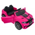 Dodge Durango růžové vozidlo