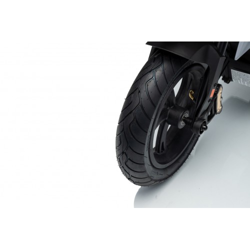 Motor vozidla BMW G310GS černý
