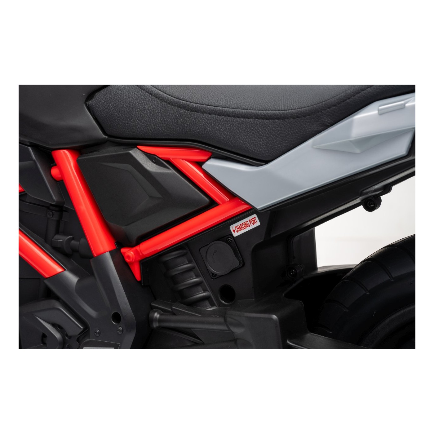 Motor vozidla BMW G310GS Červená