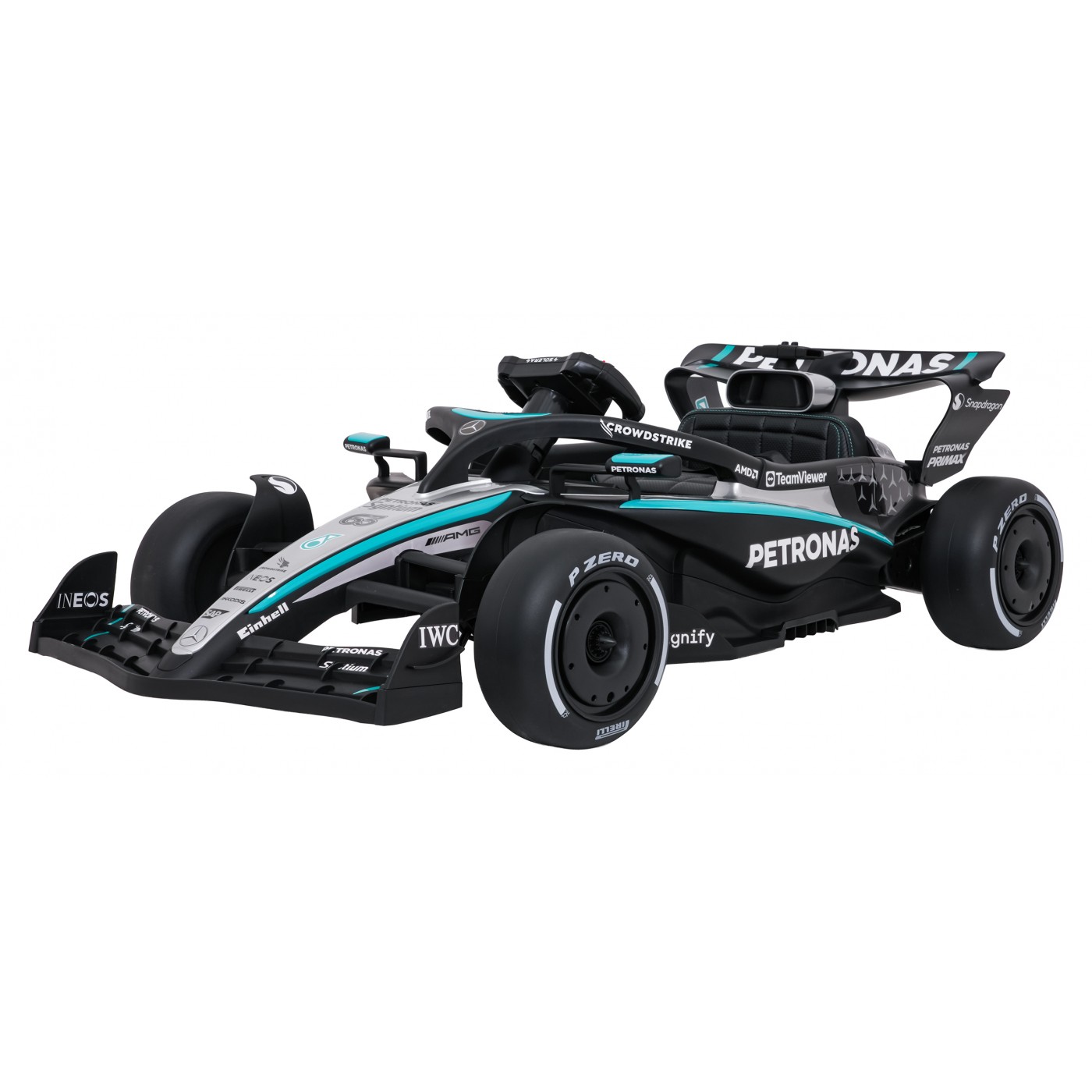 Černý závodní vůz AMG PETRONAS F1