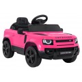 Růžové vozidlo Land Rover Defender