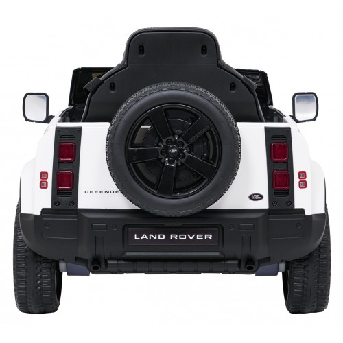 Land Rover Defender bílý vůz