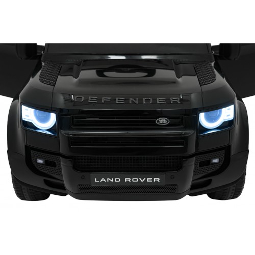 Land Rover Defender Černý