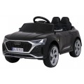 Černé vozidlo Audi SQ8