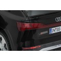Černé vozidlo Audi SQ8