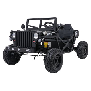 Černé vojenské vozidlo STAR