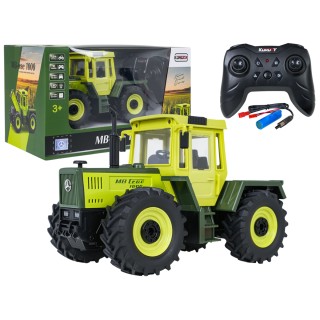 Traktor zelený 1:24 s dálkovým ovládáním Mercedes Benz